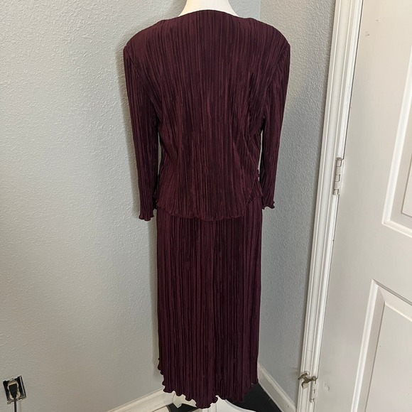 Plisse Dress & Jacket Set Burgundy Midi Dress Party‎ Cocktail Evening - Picture 6 of 9